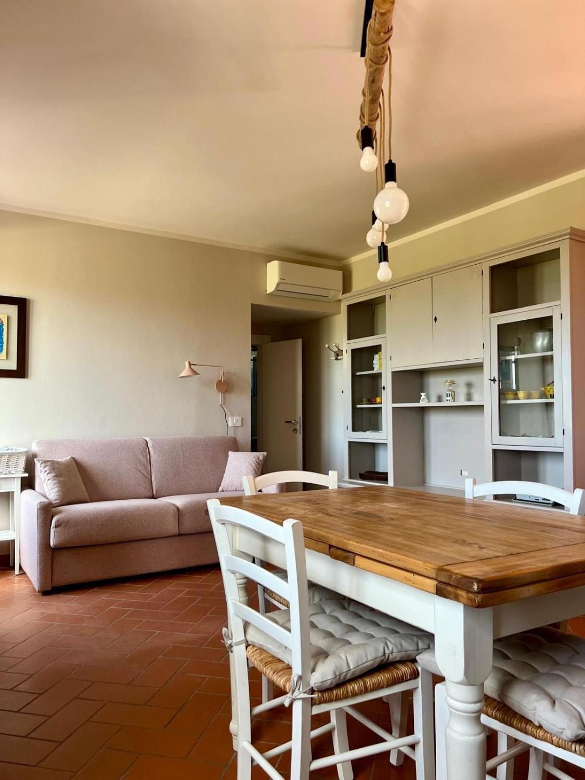 Eri Tra Gli Ulivi Apartment Лоро Чиуфена Екстериор снимка